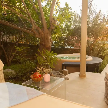 With Parking Spaces - 24136 Appartamento *