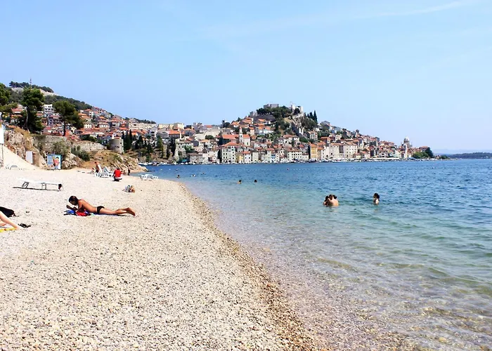 Apartament With Parking Space - 24136 *